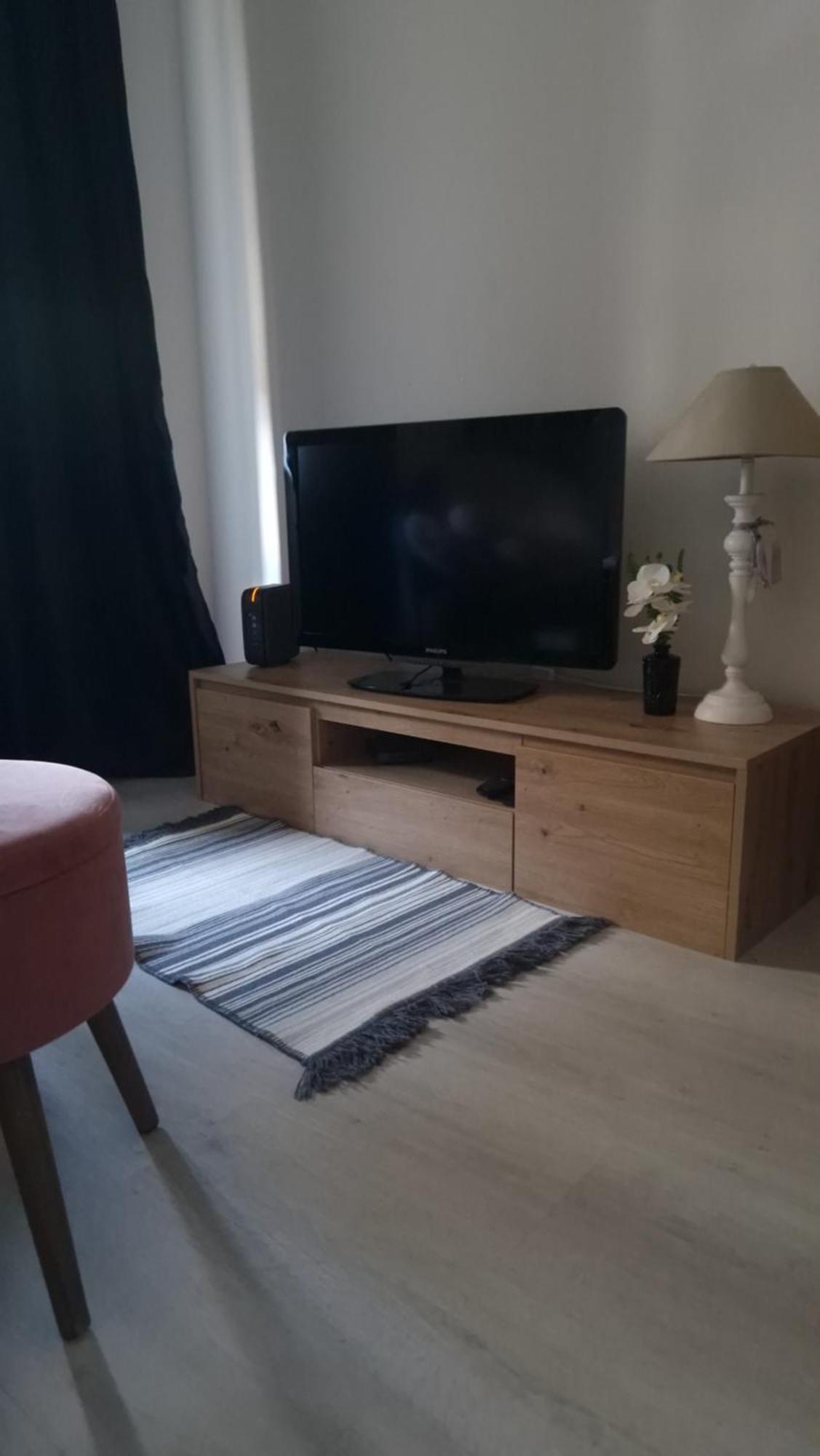 Cosy Appartement Complet centre-ville Montbéliard Esterno foto